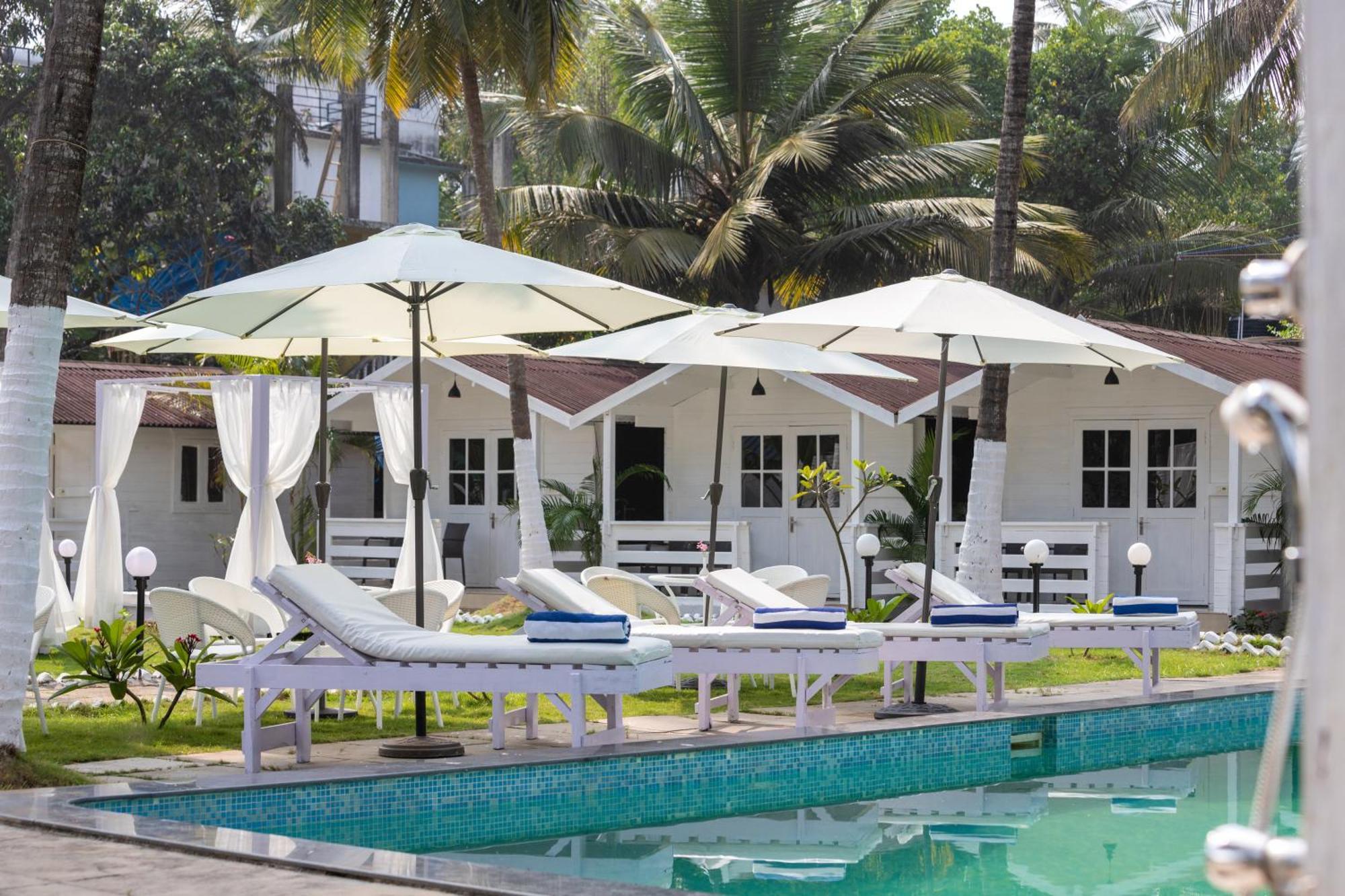 Stone Wood Village Resort, 3* Morjim