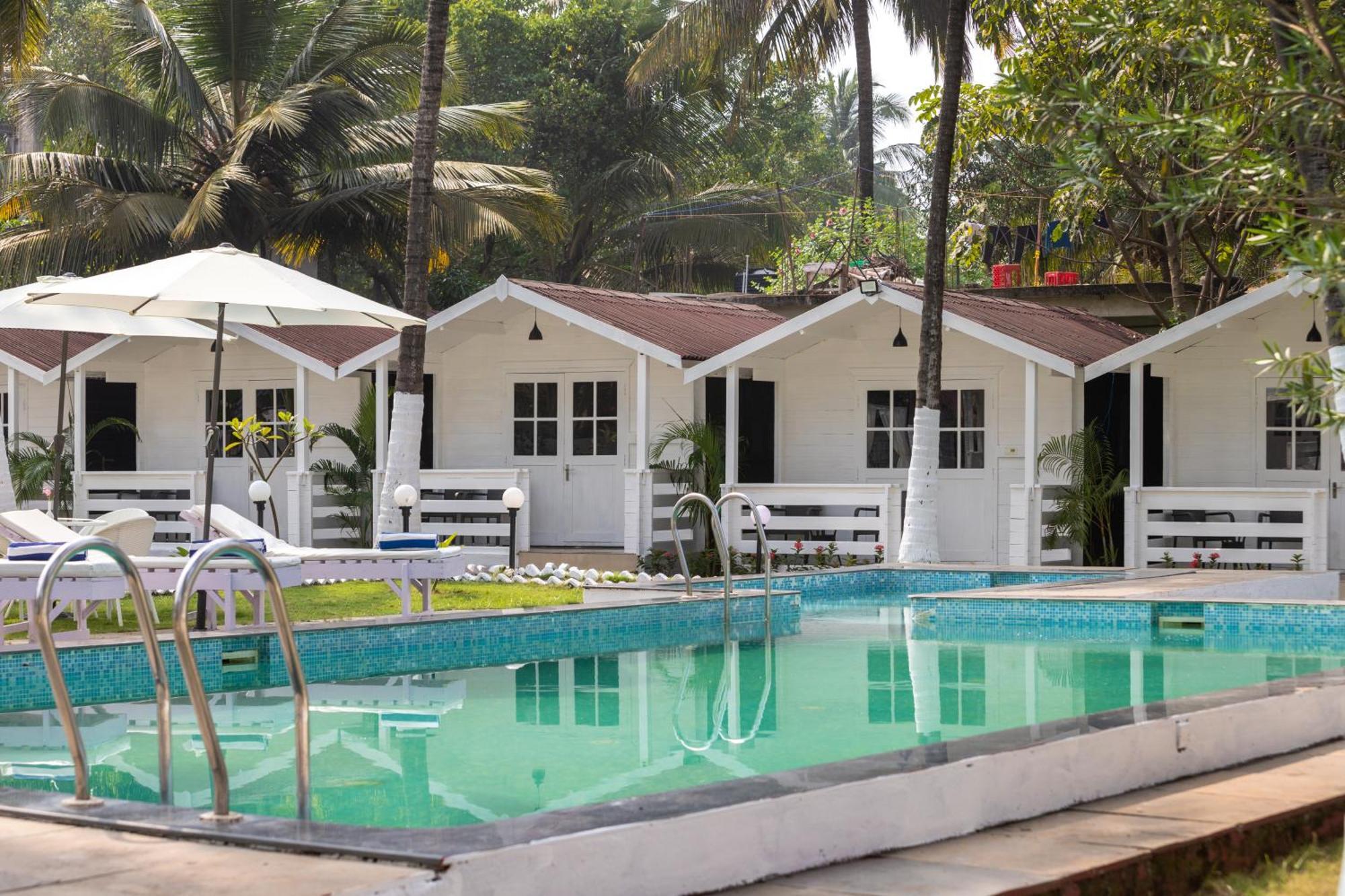 Stone Wood Village Resort, 3* Morjim