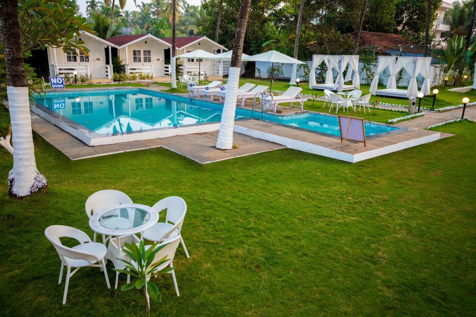 Stone Wood Village Resort,