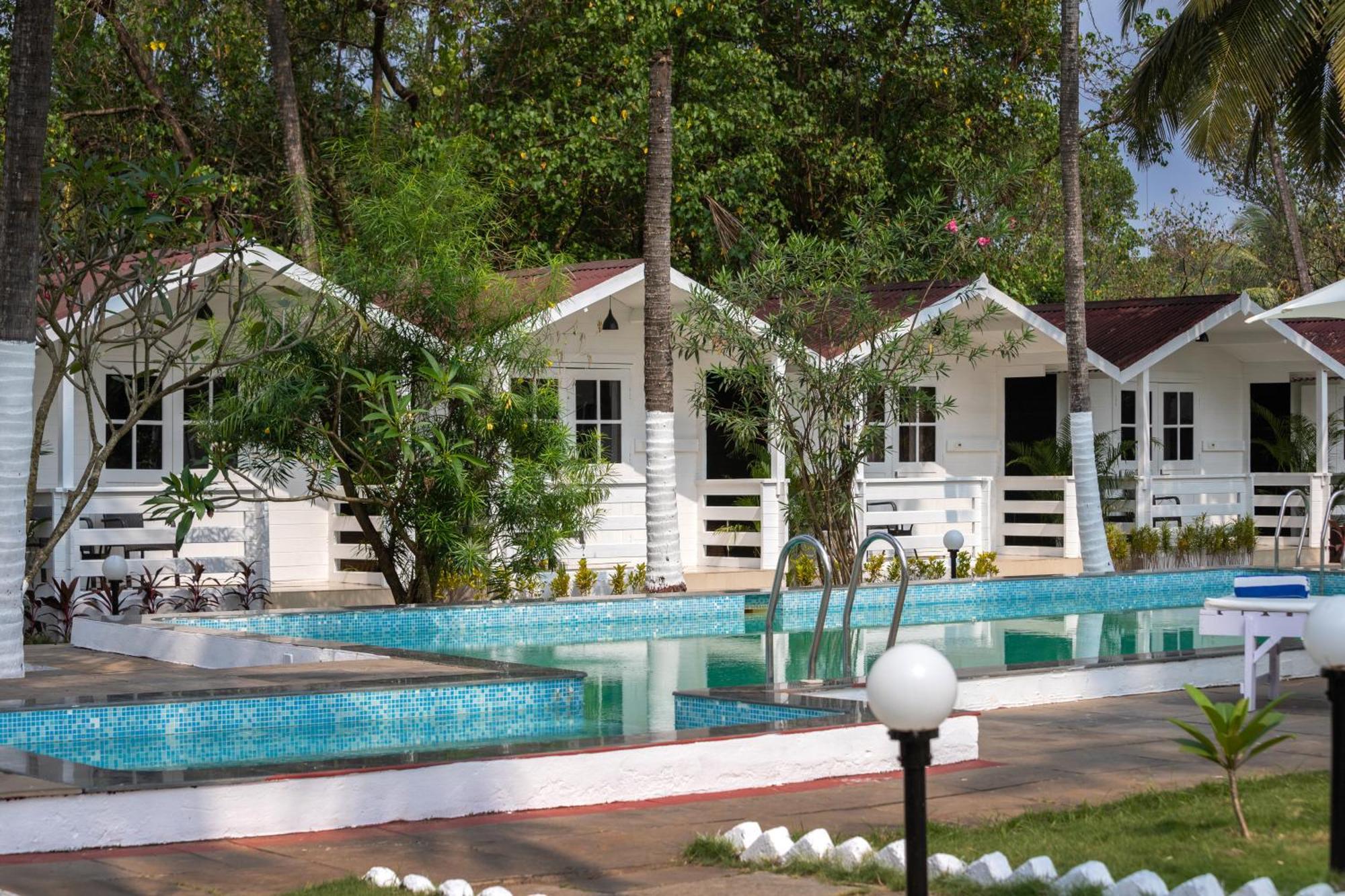 Stone Wood Village Resort, Resort 3*